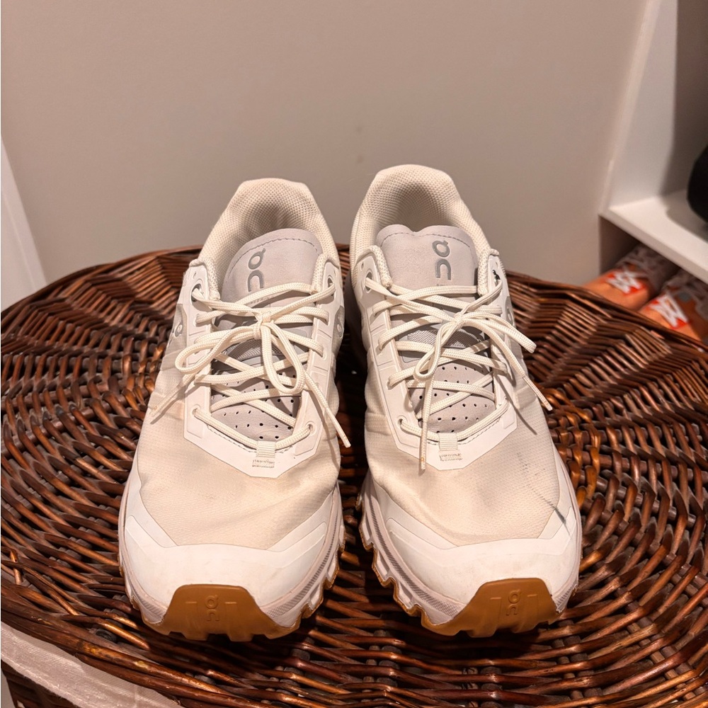 On Running Women's Sneakers in Cream and White